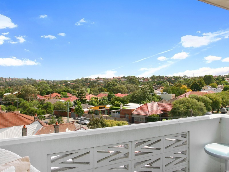 9/81 Riverside Crescent, Dulwich Hill NSW 2203