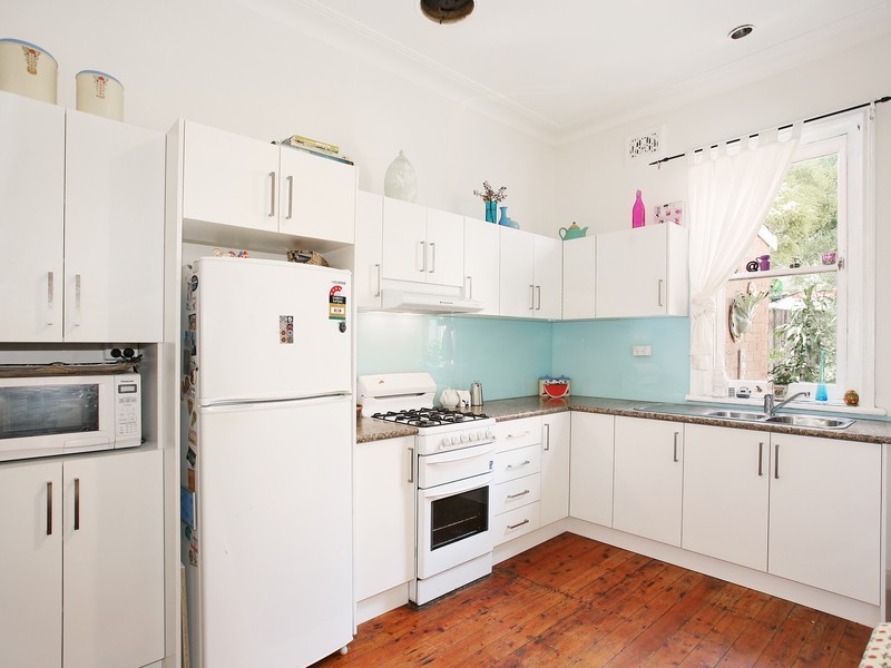 6 Robert Street, Canterbury NSW 2193