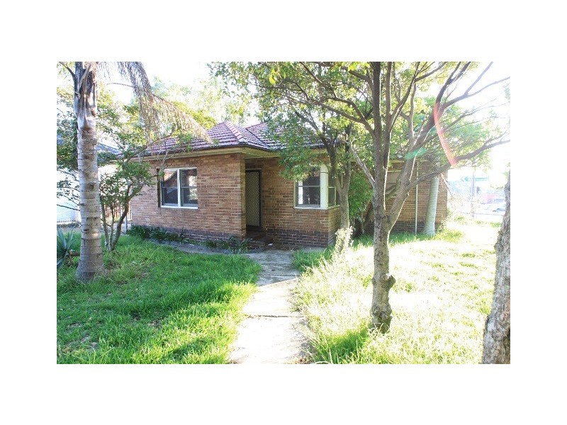 1 Stoddart Street, Roselands NSW 2196