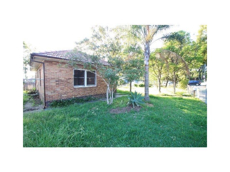 1 Stoddart Street, Roselands NSW 2196