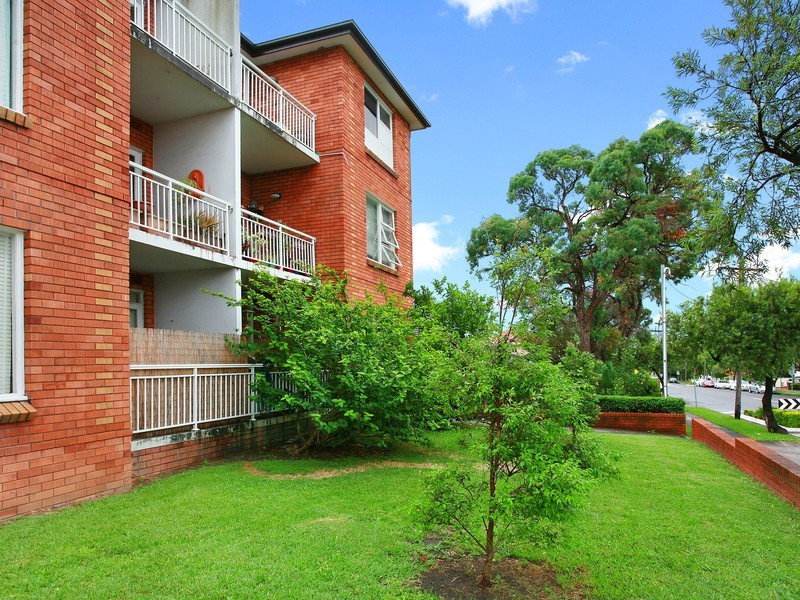 8/52 Lincoln Street, Belfield NSW 2191