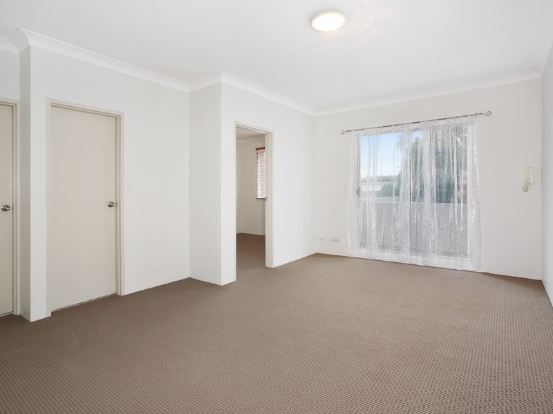 8/40 Hill Street, Marrickville NSW 2204