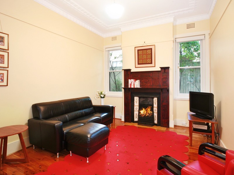 1/14 Ewart Street, Marrickville NSW 2204