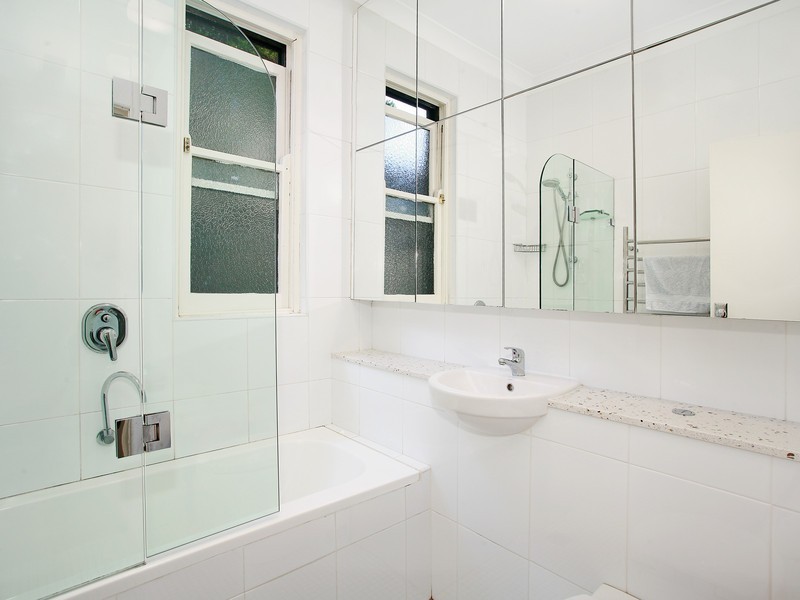 1/14 Ewart Street, Marrickville NSW 2204