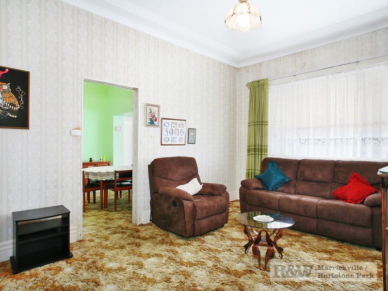 4 Ward Avenue, Canterbury NSW 2193