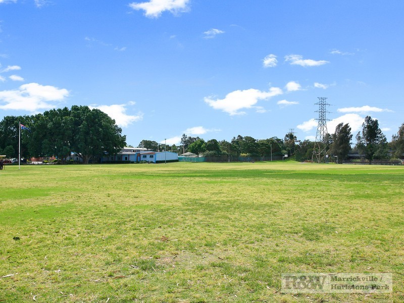 4 Ward Avenue, Canterbury NSW 2193