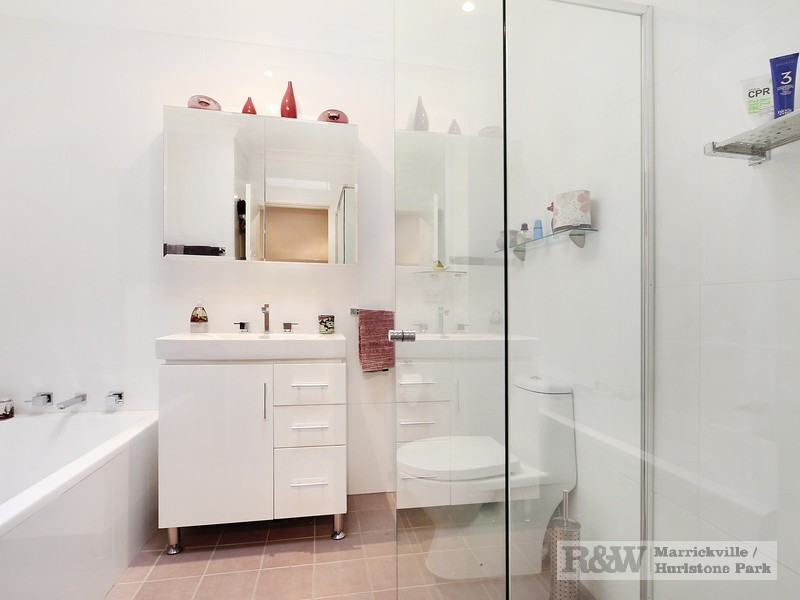 74 Floss Street, Hurlstone Park NSW 2193