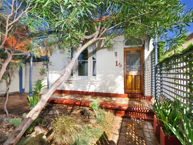16 Renwick Street, Marrickville NSW 2204
