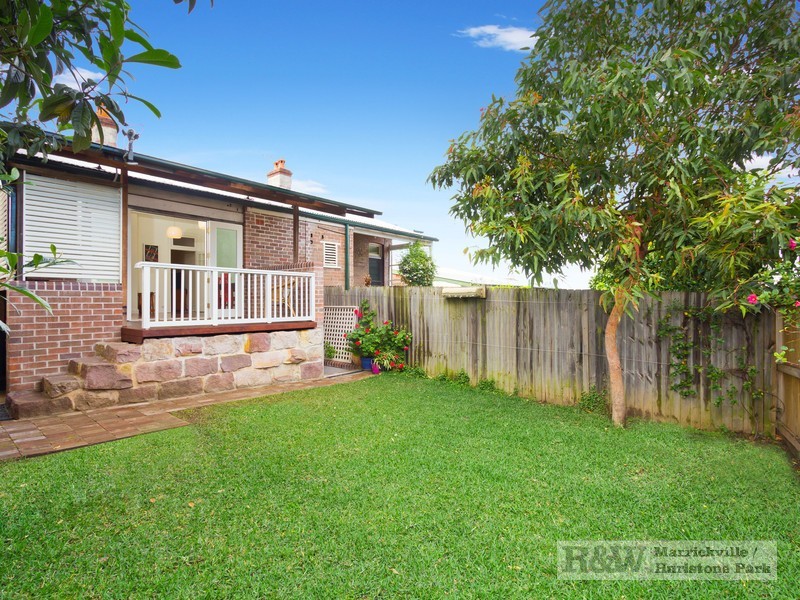 37 Duntroon Street, Hurlstone Park NSW 2193