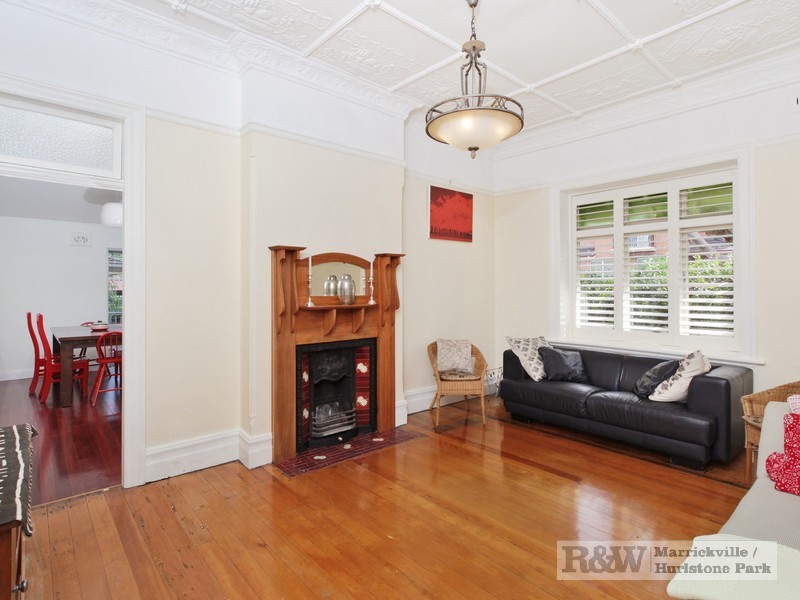 37 Duntroon Street, Hurlstone Park NSW 2193
