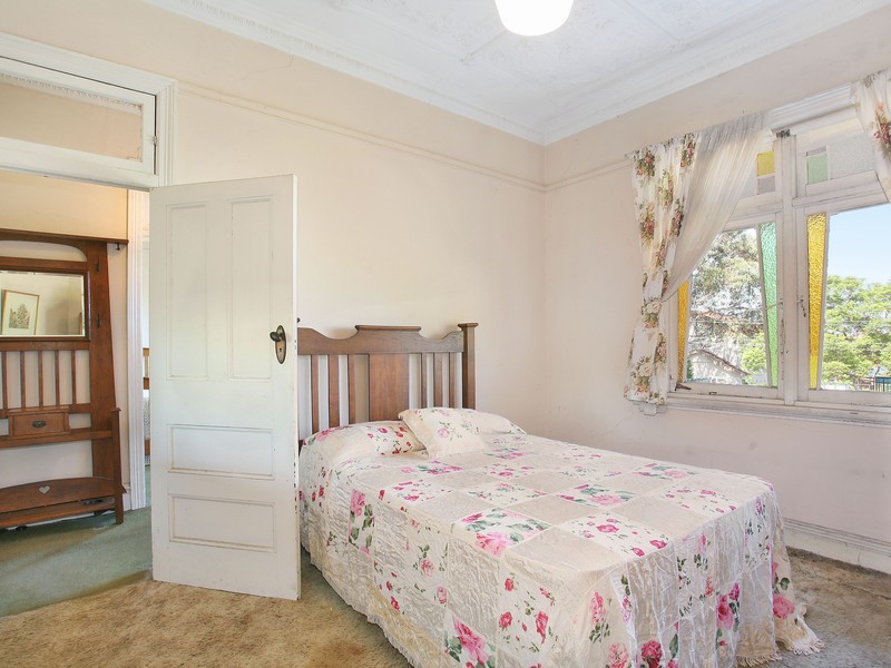 64 Dunstaffenage Street, Hurlstone Park NSW 2193