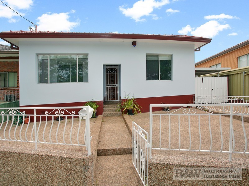 11 Barton Avenue, Hurlstone Park NSW 2193