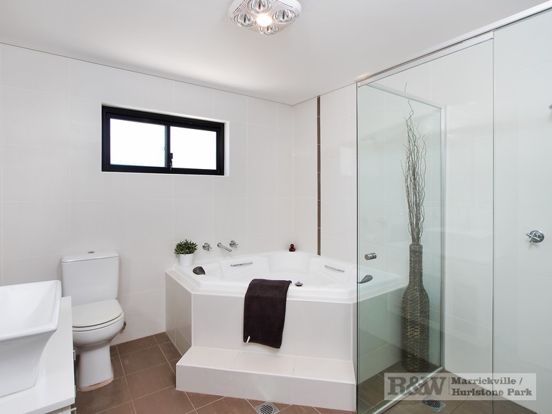 19/11 Wallace Street, Marrickville NSW 2204