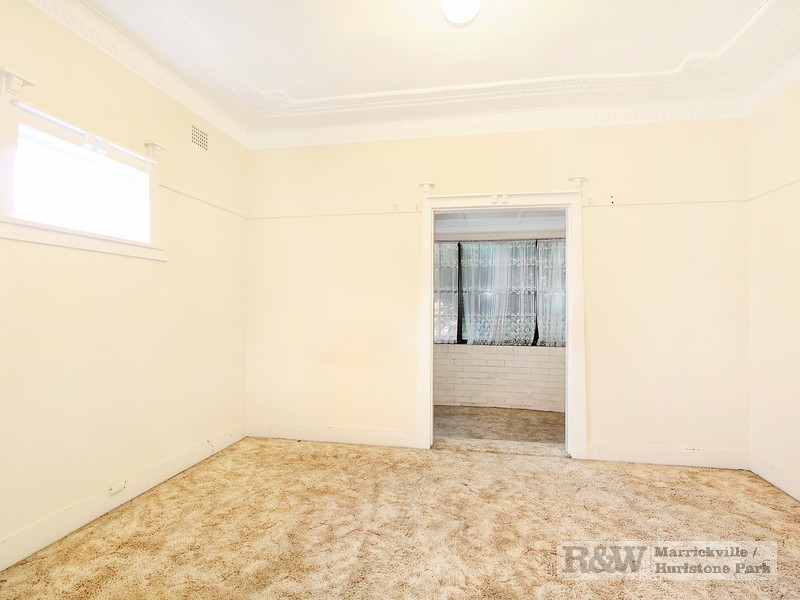 11 Robert Street, Canterbury NSW 2193