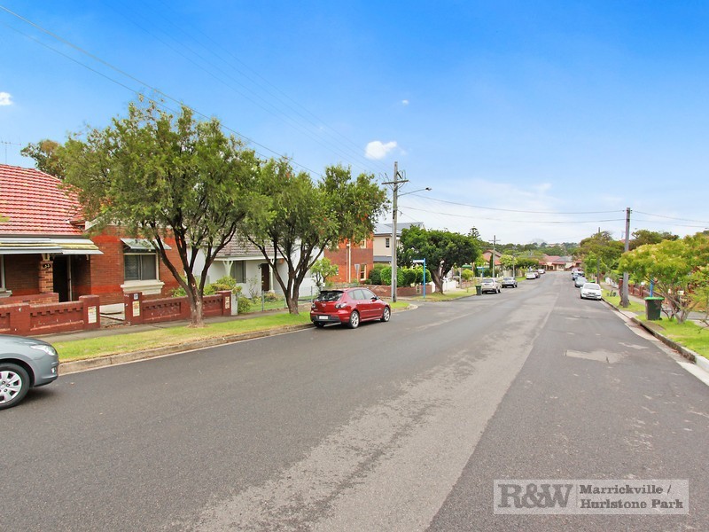 33 Fernhill Street, Hurlstone Park NSW 2193