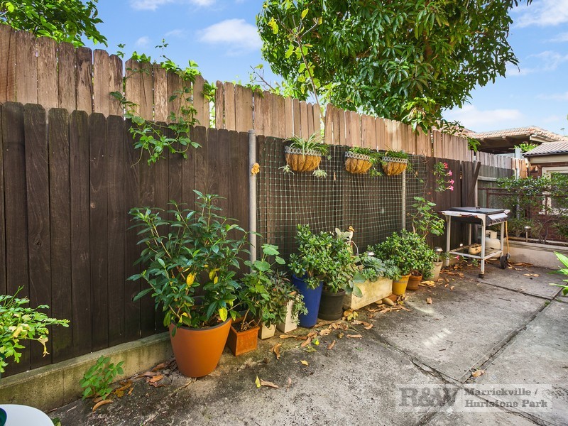 4/2A Enfield Street, Marrickville NSW 2204