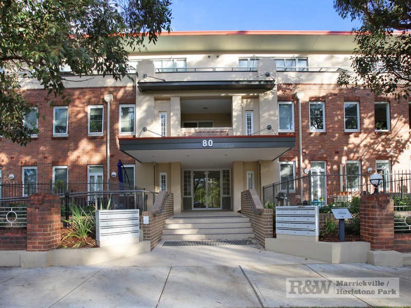 18/12 Leicester Street, Marrickville NSW 2204