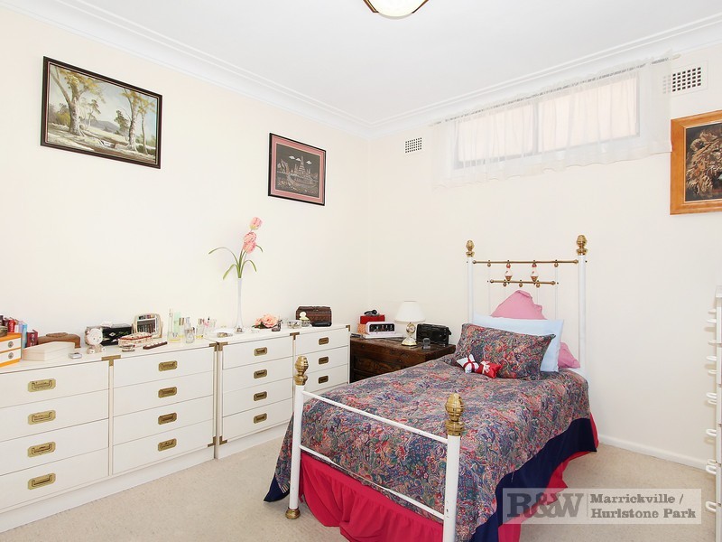 8 Hopetoun Street, Hurlstone Park NSW 2193