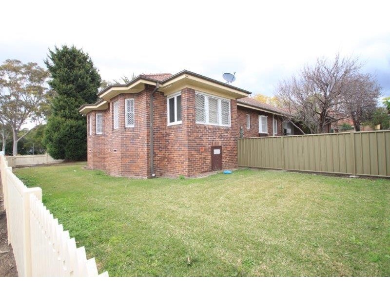 23 Quigg Street North, Lakemba NSW 2195