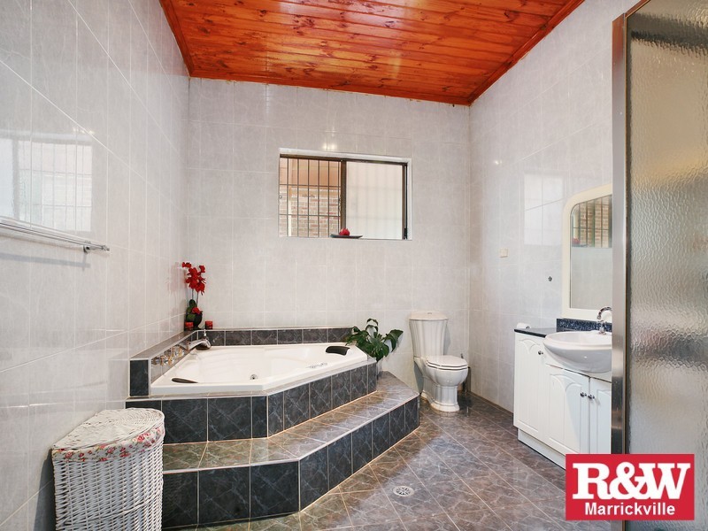 4 Osgood Avenue, Marrickville NSW 2204