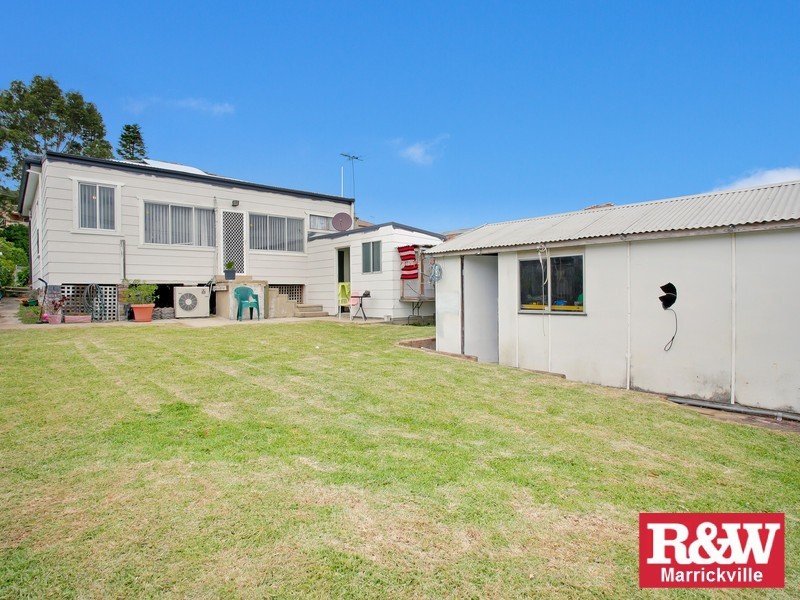 12 Jeffrey Street, Canterbury NSW 2193