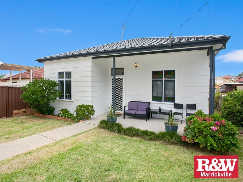 12 Jeffrey Street, Canterbury NSW 2193