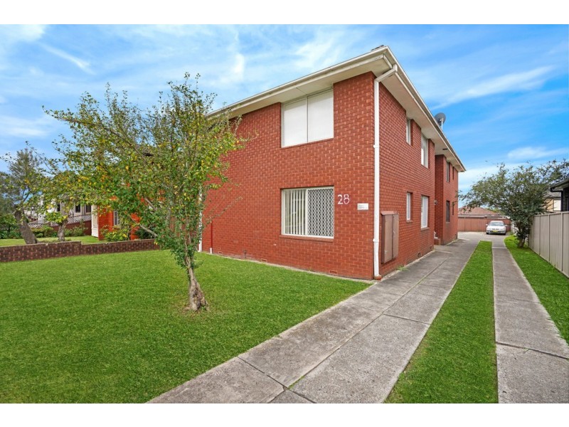 4/28 Ridgewell Street, Roselands NSW 2196