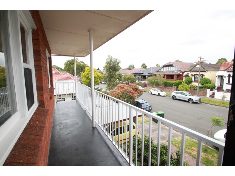 2/7A Anderton Street, Marrickville NSW 2204