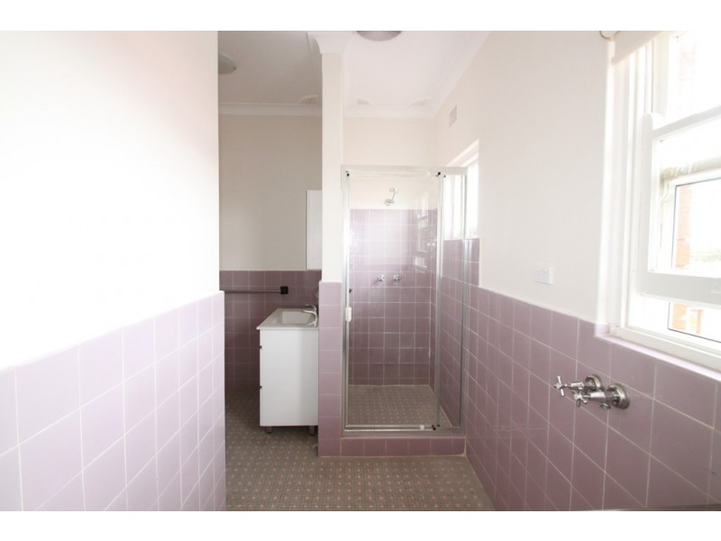 2/7A Anderton Street, Marrickville NSW 2204