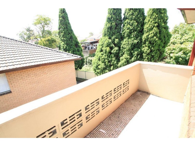 9/11 Arthur Street, Marrickville NSW 2204