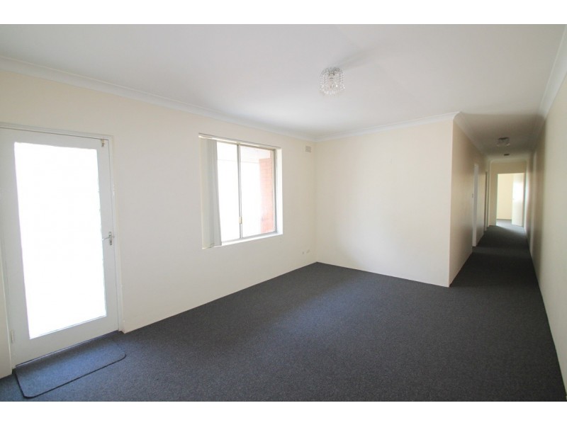 5/7 Mons Street, Canterbury NSW 2193