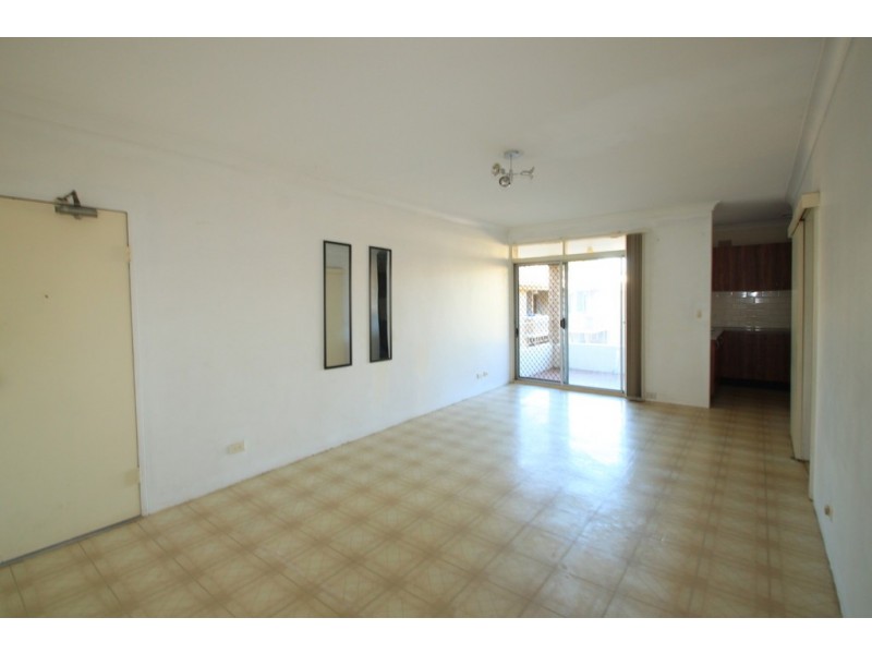 11/58 Floss Street, Hurlstone Park NSW 2193