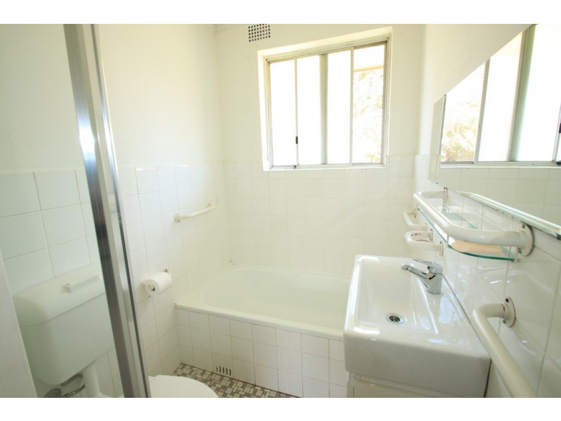 10/54 Floss Street, Hurlstone Park NSW 2193