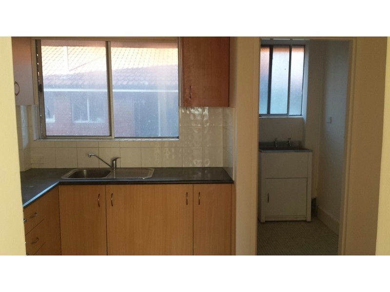 4/64 Northumberland Road, Auburn NSW 2144