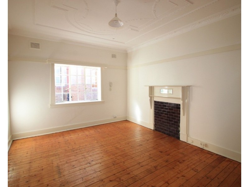 4/66 Ewart Street, Marrickville NSW 2204