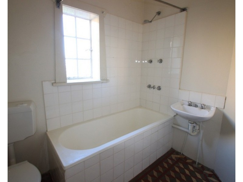 4/66 Ewart Street, Marrickville NSW 2204