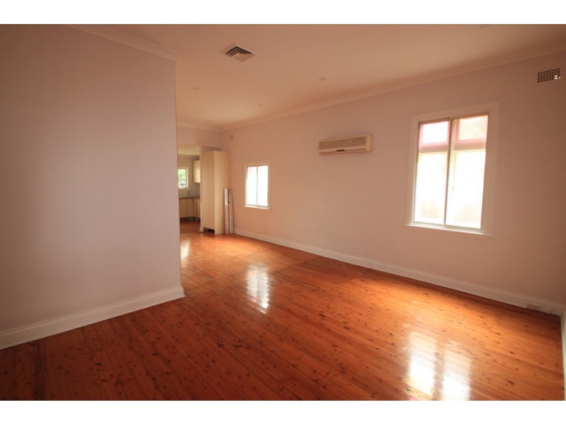 12 Illawarra Road, Marrickville NSW 2204