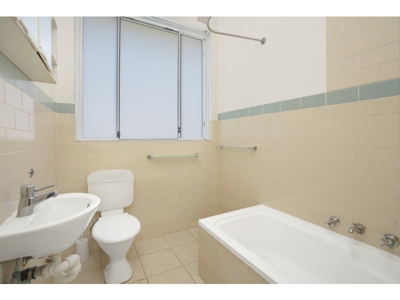 2/14 Harney Street, Marrickville NSW 2204