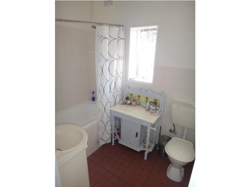 8/66 Ewart Street, Marrickville NSW 2204