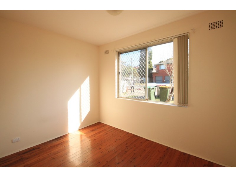 1/28 Ridgewell Street, Roselands NSW 2196