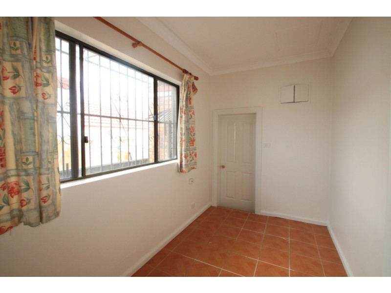 2A Cavey Street, Marrickville NSW 2204