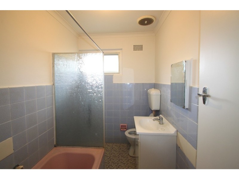8/80 Ewart Street, Marrickville NSW 2204