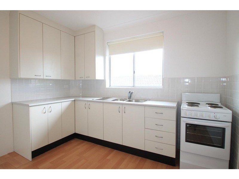 6/3 Moyes Street, Marrickville NSW 2204