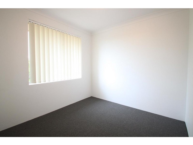 6/3 Moyes Street, Marrickville NSW 2204