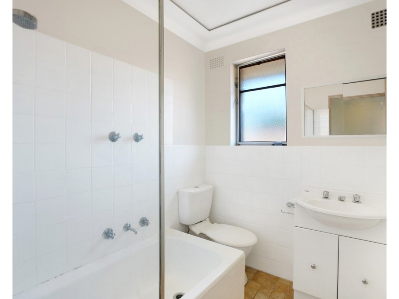 5/4 Marcia Street, Hurlstone Park NSW 2193