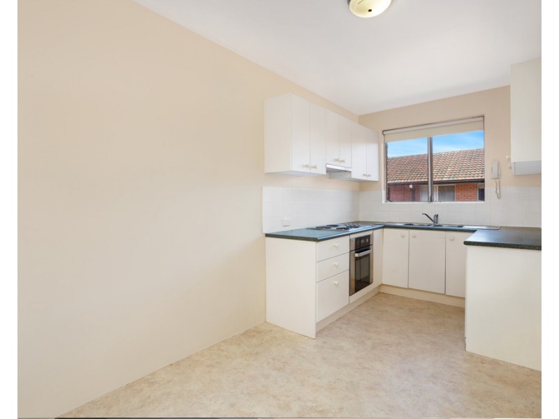8/8-10 Bayley Street, Marrickville NSW 2204