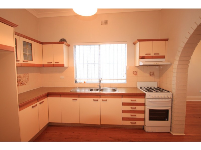 120 Petersham Road, Marrickville NSW 2204