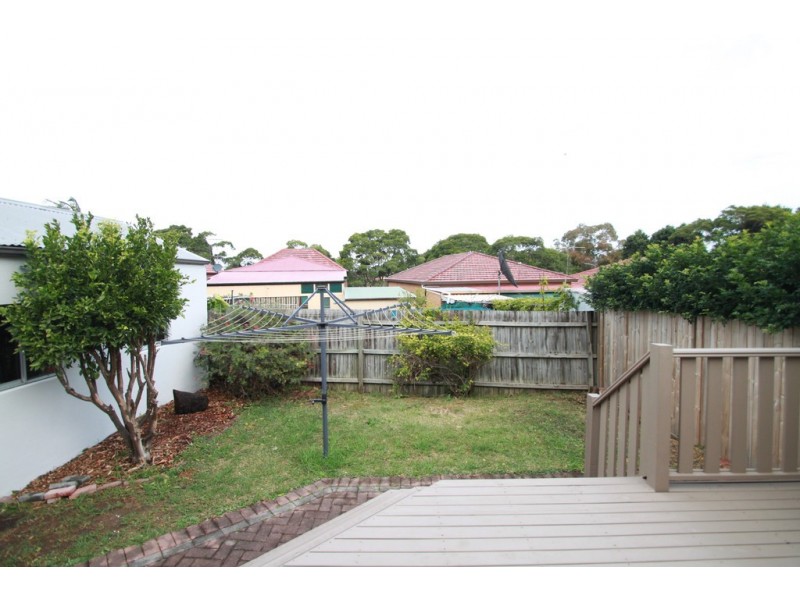 10 Woodside Avenue, Hurlstone Park NSW 2193