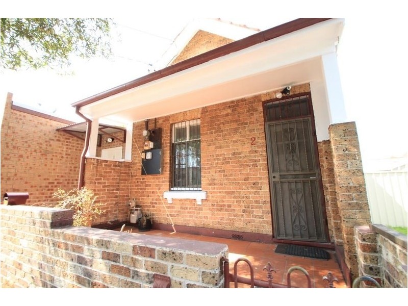 2 Cavey Street, Marrickville NSW 2204