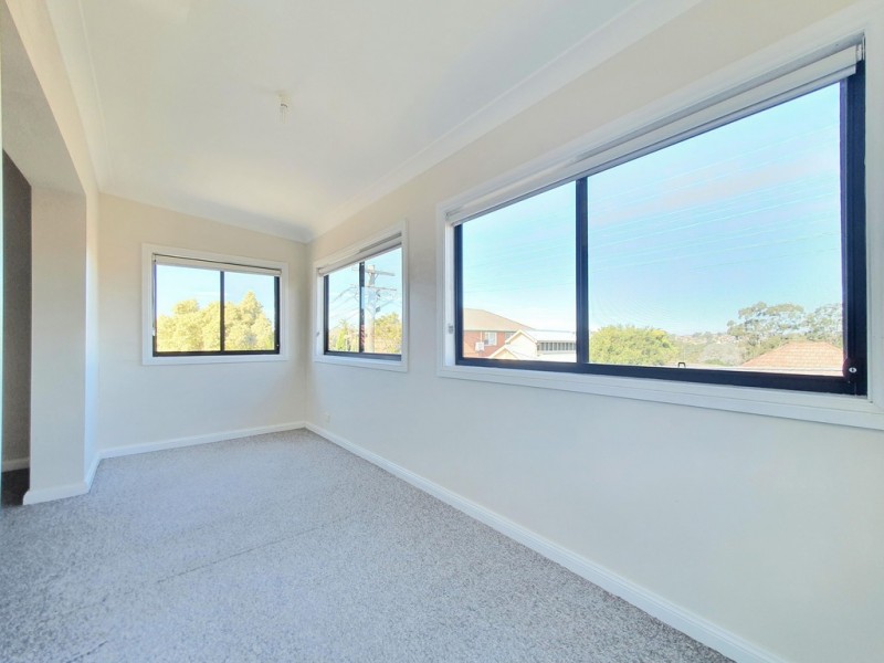 2/11 Floss Street, Hurlstone Park NSW 2193